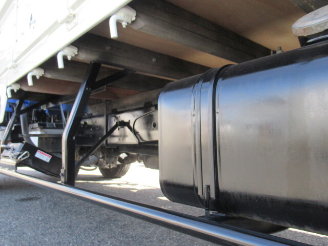 日野レンジャークレーン4段中型（4t）[写真13]