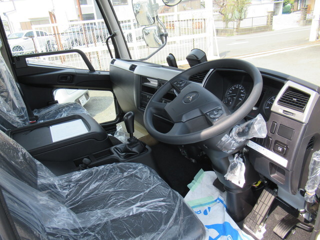 三菱ふそうファイタークレーン4段中型（4t）[写真25]