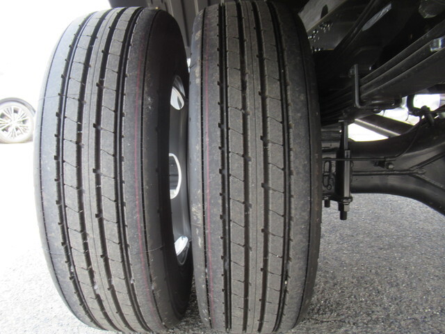 三菱ふそうファイタークレーン4段中型（4t）[写真33]