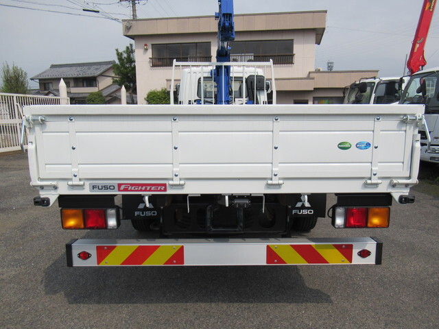 三菱ふそうファイタークレーン4段中型（4t）[写真05]