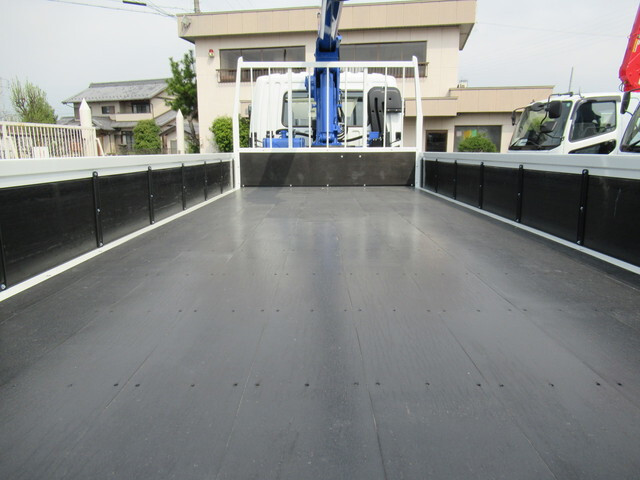 三菱ふそうファイタークレーン4段中型（4t）[写真06]