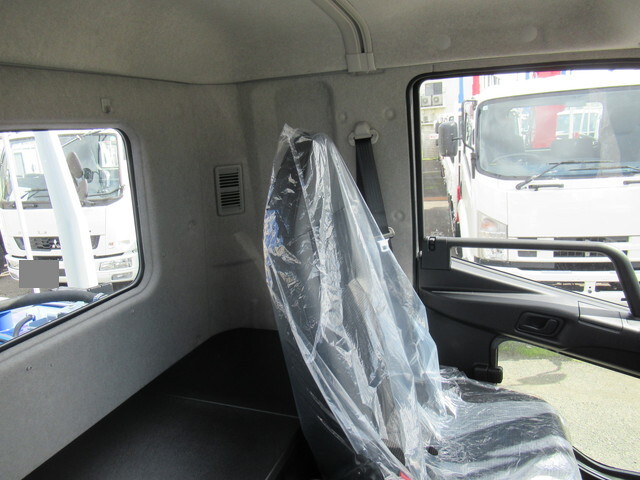 三菱ふそうファイタークレーン4段中型（4t）[写真26]