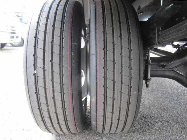 三菱ふそうファイタークレーン4段中型（4t）[写真32]