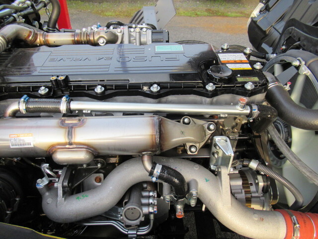 三菱ふそうファイタークレーン4段中型（4t）[写真18]