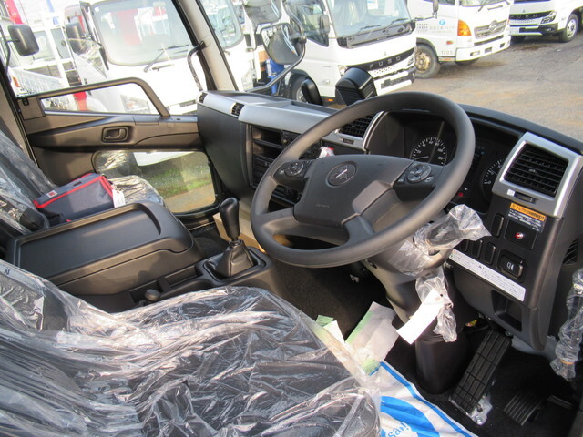 三菱ふそうファイタークレーン4段中型（4t）[写真24]