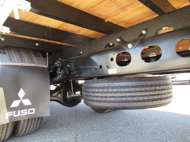 三菱ふそうファイタークレーン4段中型（4t）[写真20]