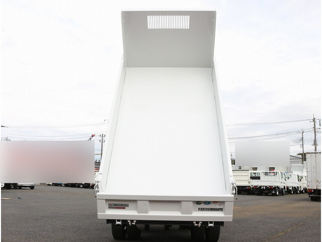 三菱ふそうキャンターダンプ小型（2t・3t）[写真12]