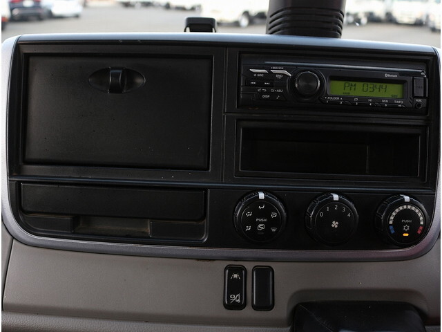 三菱ふそうキャンターダンプ小型（2t・3t）[写真23]