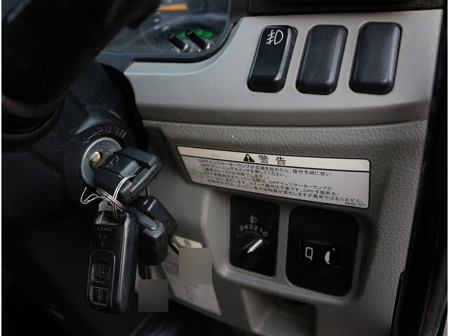 三菱ふそうキャンターダンプ小型（2t・3t）[写真26]