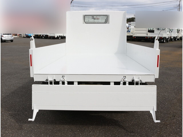 三菱ふそうキャンターダンプ小型（2t・3t）[写真06]