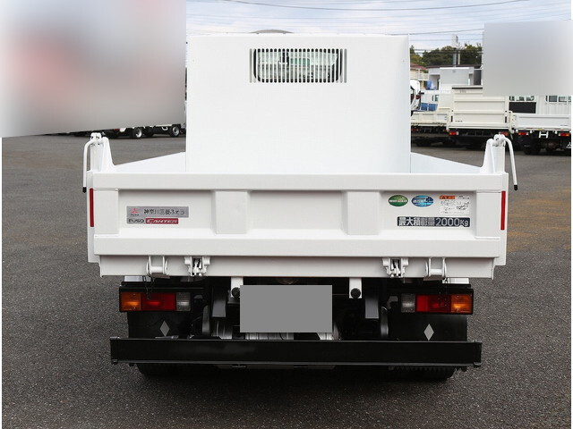 三菱ふそうキャンターダンプ小型（2t・3t）[写真09]
