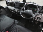三菱ふそうキャンターダブルキャブ（Wキャブ）小型（2t・3t）[写真19]