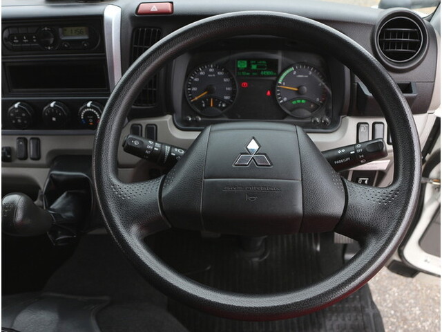 三菱ふそうキャンターダブルキャブ（Wキャブ）小型（2t・3t）[写真22]