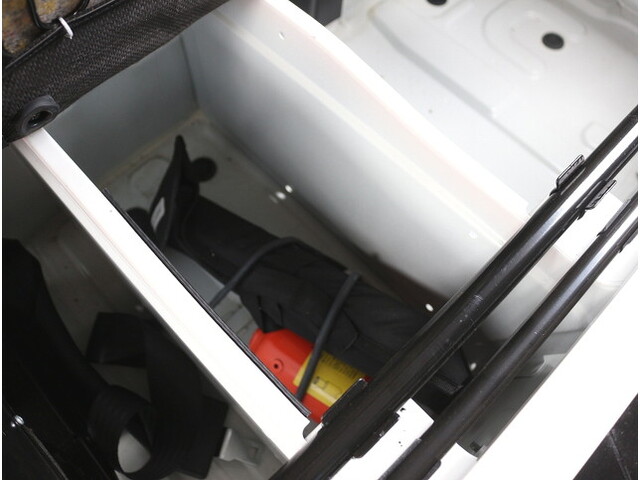 三菱ふそうキャンターダブルキャブ（Wキャブ）小型（2t・3t）[写真39]