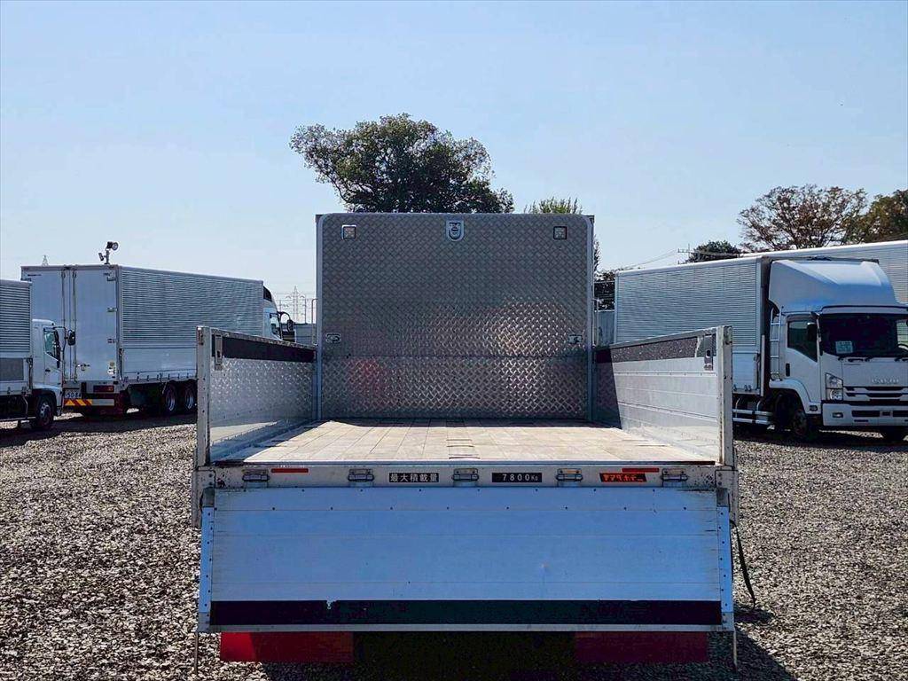 三菱ふそうファイターアルミブロック増トン（6t・8t）[写真11]