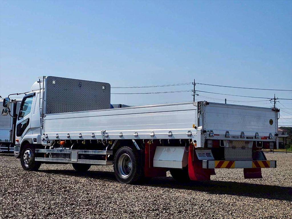 三菱ふそうファイターアルミブロック増トン（6t・8t）[写真03]