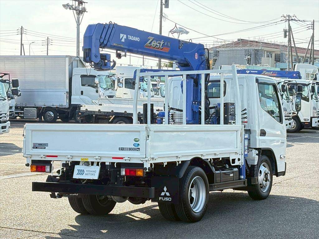 三菱ふそうキャンタークレーン4段小型（2t・3t）[写真04]