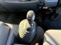 いすゞフォワード平ボディ中型（4t）[写真21]