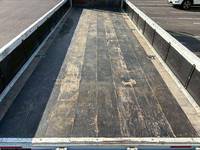 いすゞフォワード平ボディ中型（4t）[写真09]