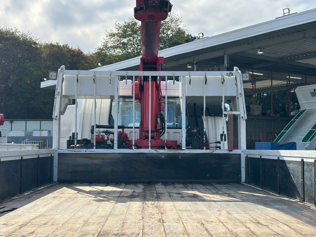 三菱ふそうファイタークレーン6段増トン（6t・8t）[写真08]