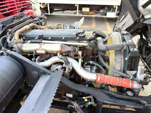 三菱ふそうファイタークレーン4段中型（4t）[写真19]