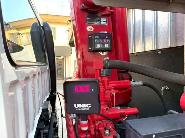 三菱ふそうファイタークレーン4段中型（4t）[写真09]