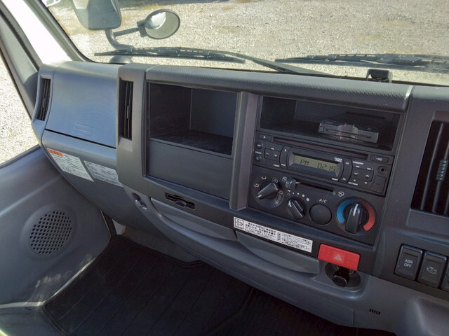 いすゞエルフダンプ小型（2t・3t）[写真30]