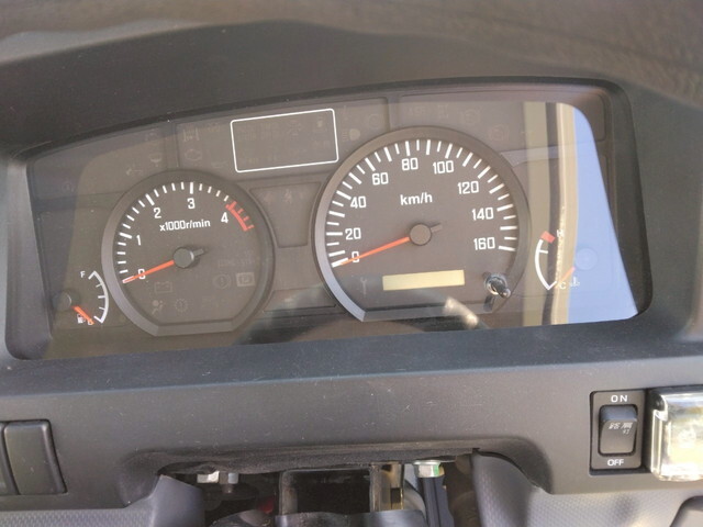 いすゞエルフダンプ小型（2t・3t）[写真31]