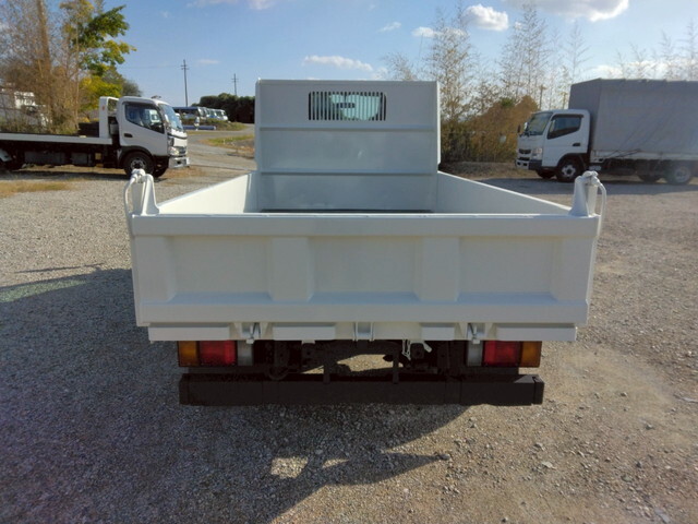 いすゞエルフダンプ小型（2t・3t）[写真07]