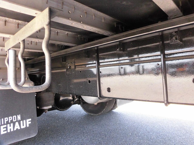 日野レンジャーアルミウイング中型（4t）[写真14]