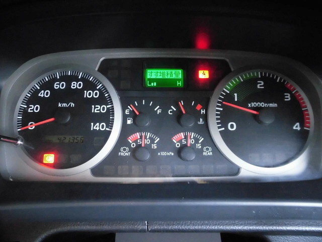 日野レンジャーアルミウイング中型（4t）[写真19]