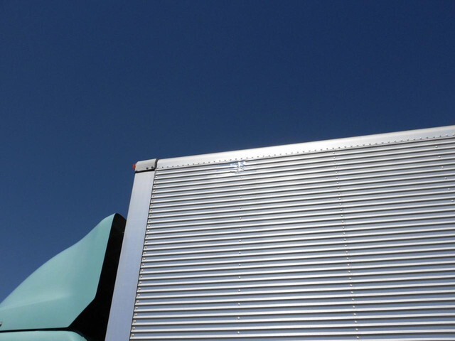 日野レンジャーアルミウイング中型（4t）[写真25]