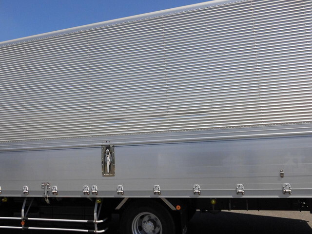 日野レンジャーアルミウイング中型（4t）[写真27]