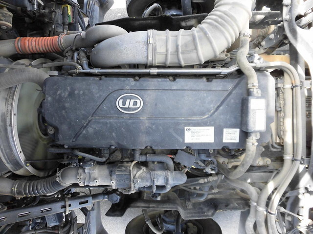 UDトラックスその他の車種アルミブロック大型（10t）[写真22]