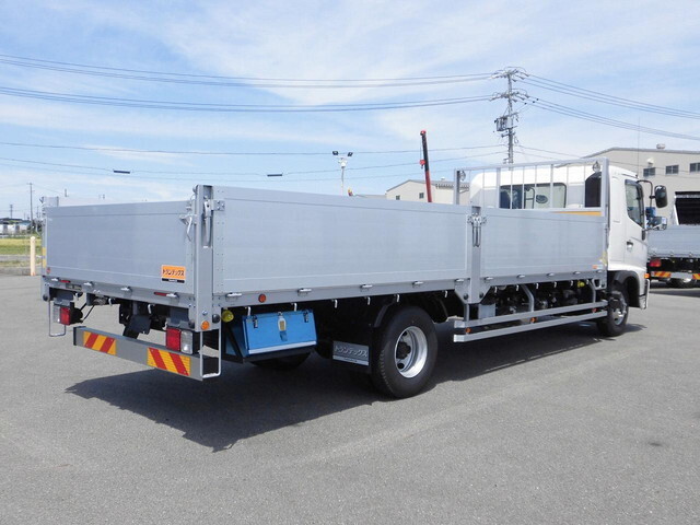 日野レンジャーアルミブロック中型（4t）[写真03]