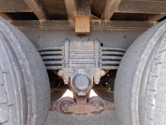 いすゞフォワードアルミブロック増トン（6t・8t）[写真16]