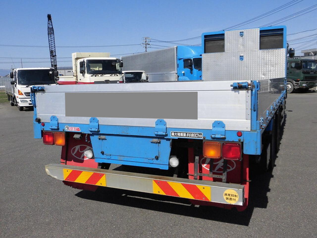 いすゞフォワードアルミブロック増トン（6t・8t）[写真06]