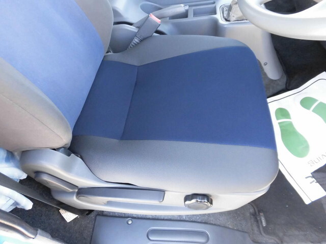 三菱ふそうファイターアルミウイング中型（4t）[写真20]