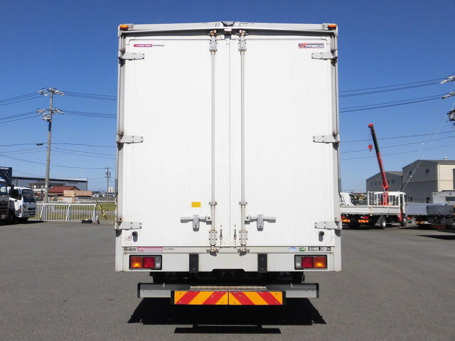 三菱ふそうファイターアルミウイング中型（4t）[写真06]