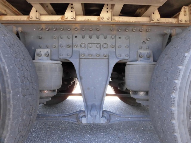 UDトラックスその他の車種アルミウイング大型（10t）[写真13]