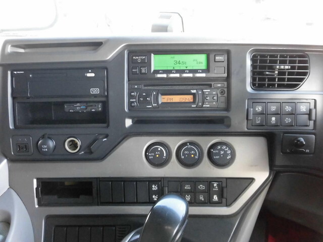 UDトラックスその他の車種アルミウイング大型（10t）[写真20]