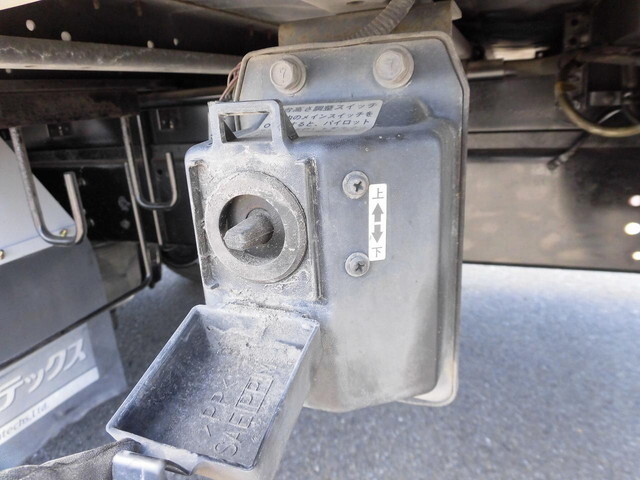 日野レンジャーアルミウイング増トン（6t・8t）[写真23]