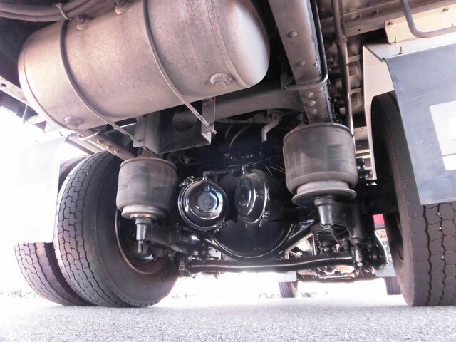 日野レンジャーアルミウイング増トン（6t・8t）[写真08]