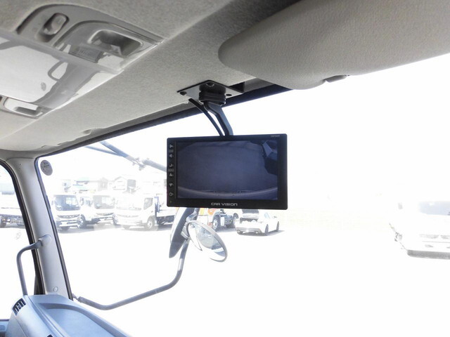 三菱ふそうファイターアルミバン中型（4t）[写真16]