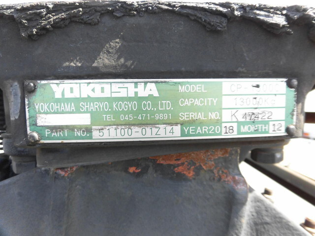 UDトラックスクオントレーラーヘッド（トラクターヘッド）大型（10t）[写真09]