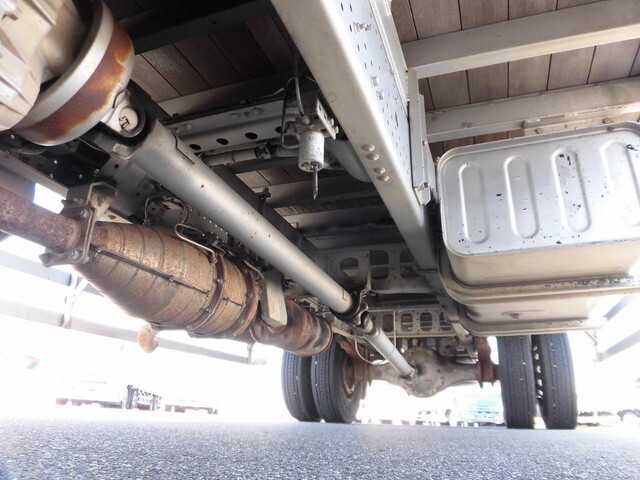 いすゞフォワードアルミブロック中型（4t）[写真10]