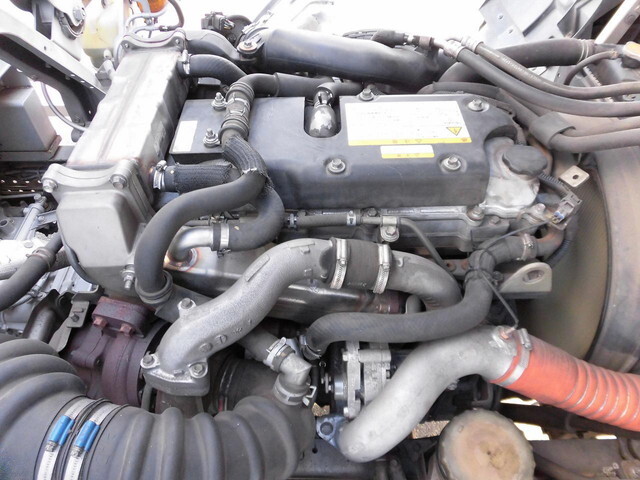 いすゞフォワードアルミブロック中型（4t）[写真22]