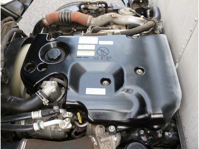 いすゞエルフパネルバン小型（2t・3t）[写真23]