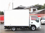 いすゞエルフパネルバン小型（2t・3t）[写真07]
