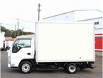 いすゞエルフパネルバン小型（2t・3t）[写真09]